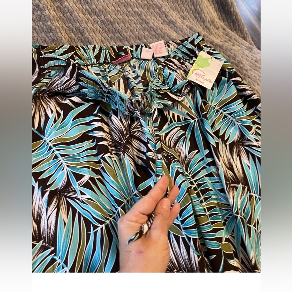 pappagallo Pull On Capri Pants Size 2X - Picture 6 of 9
